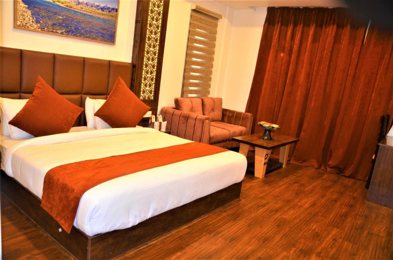 Hotel Kareem Residency 4*