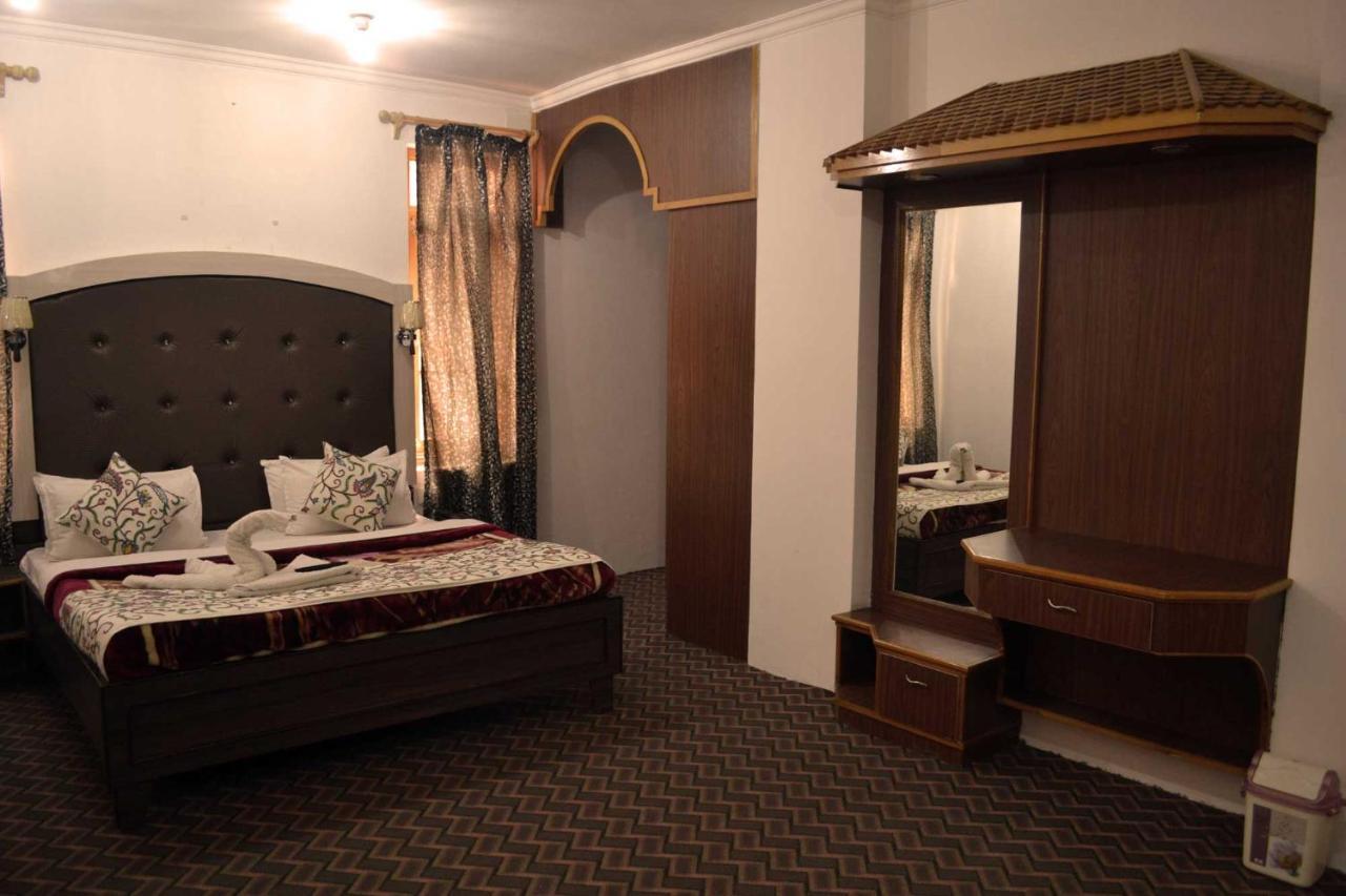 Hotel Al Azrah 3*
