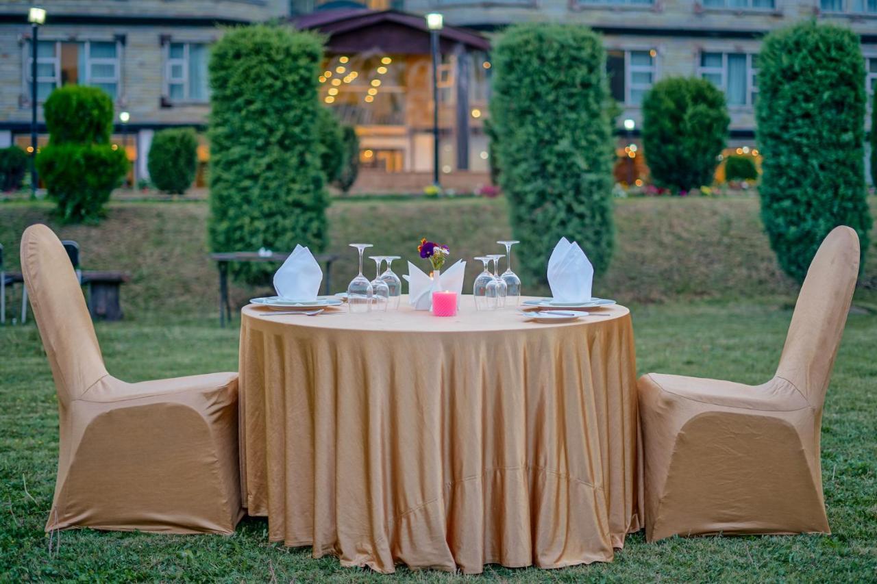 The Chinar 4* Srinagar (Jammu and Kashmir)
