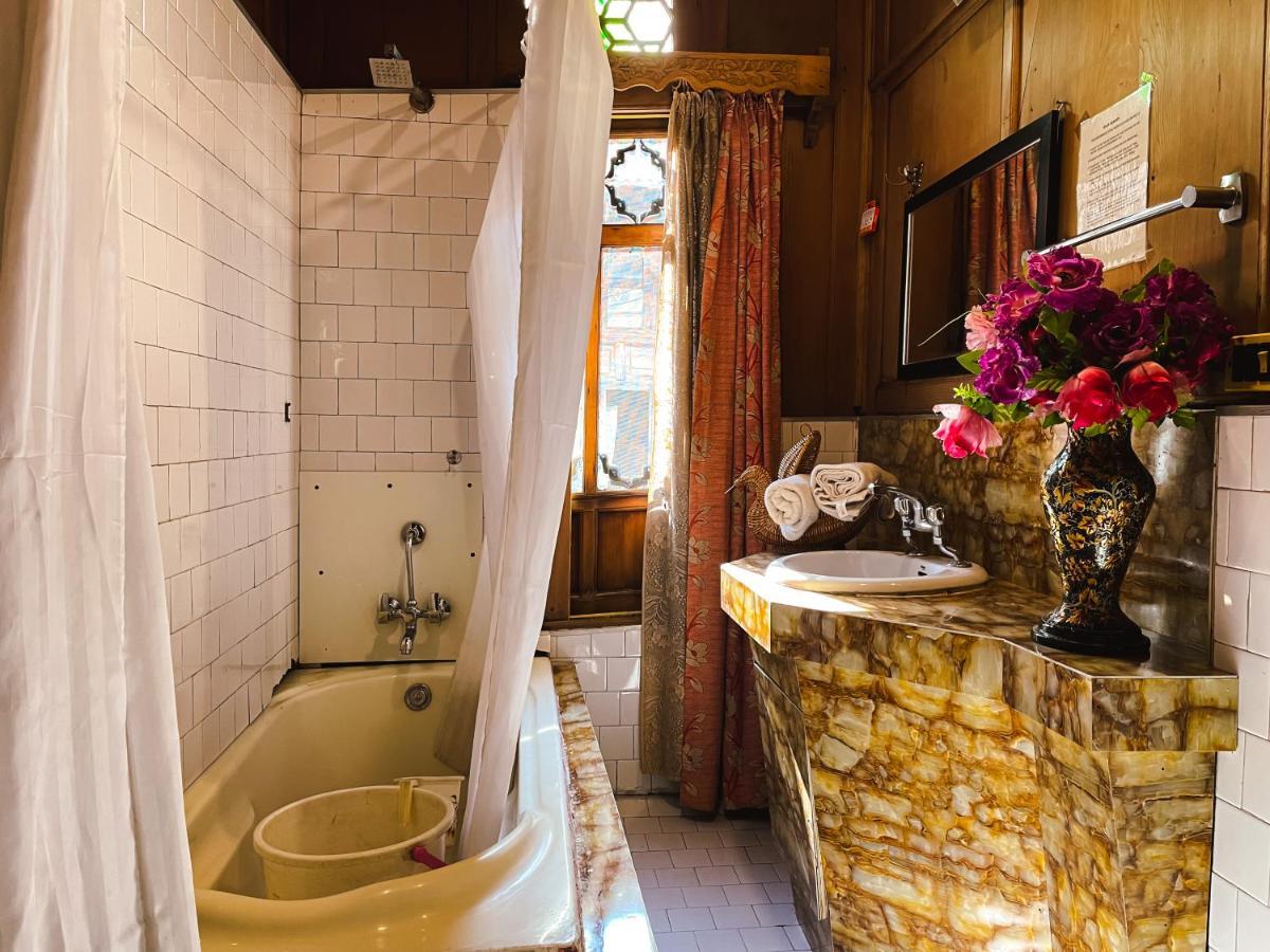 Hotel The Heritage Gemini Group Of Houseboat 3*