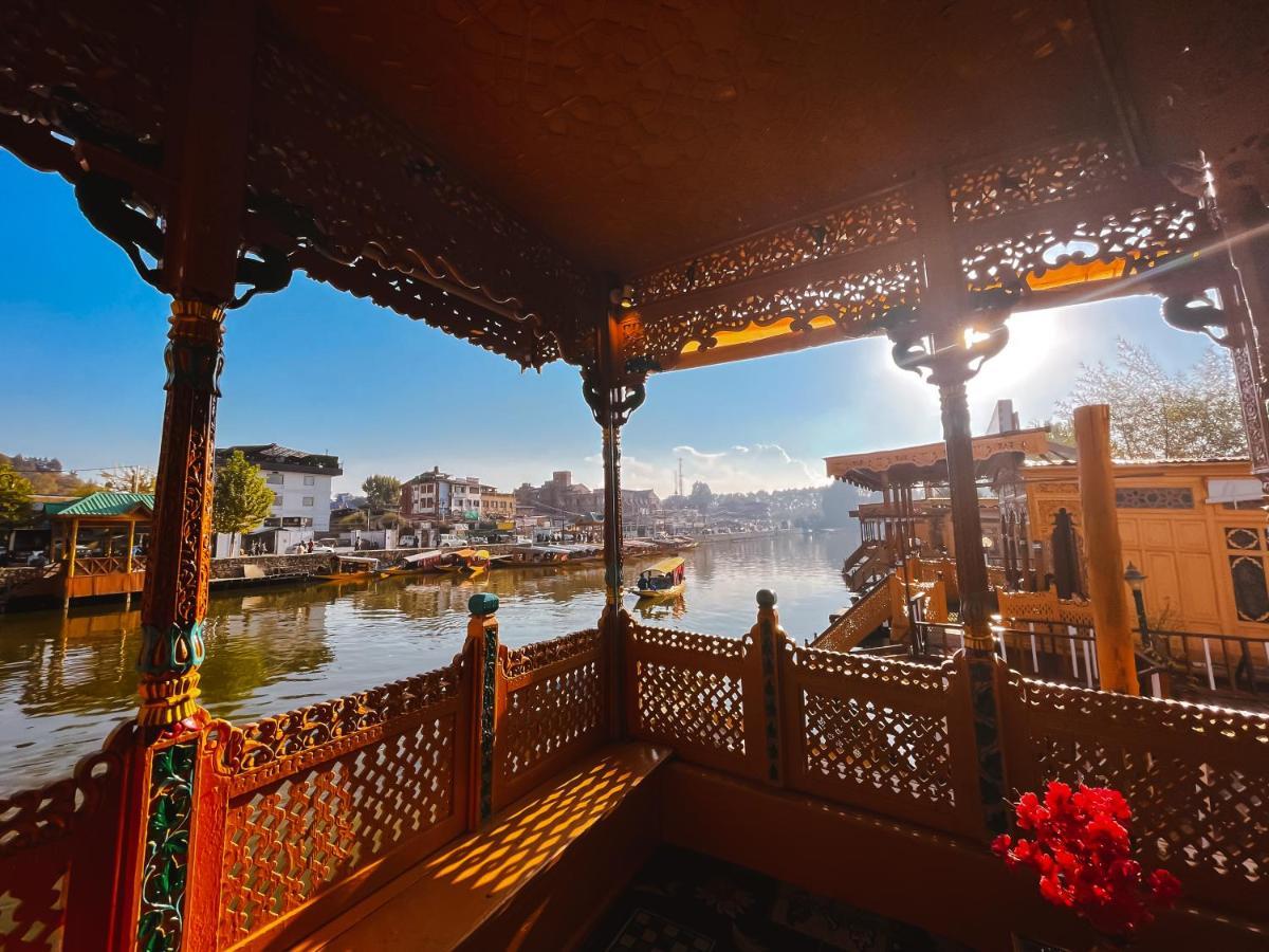 Hotel The Heritage Gemini Group Of Houseboat 3*