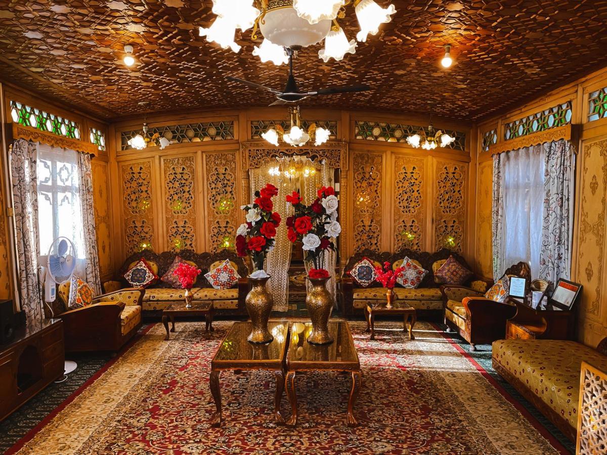 Hotel The Heritage Gemini Group Of Houseboat Srinagar (Jammu and Kashmir)