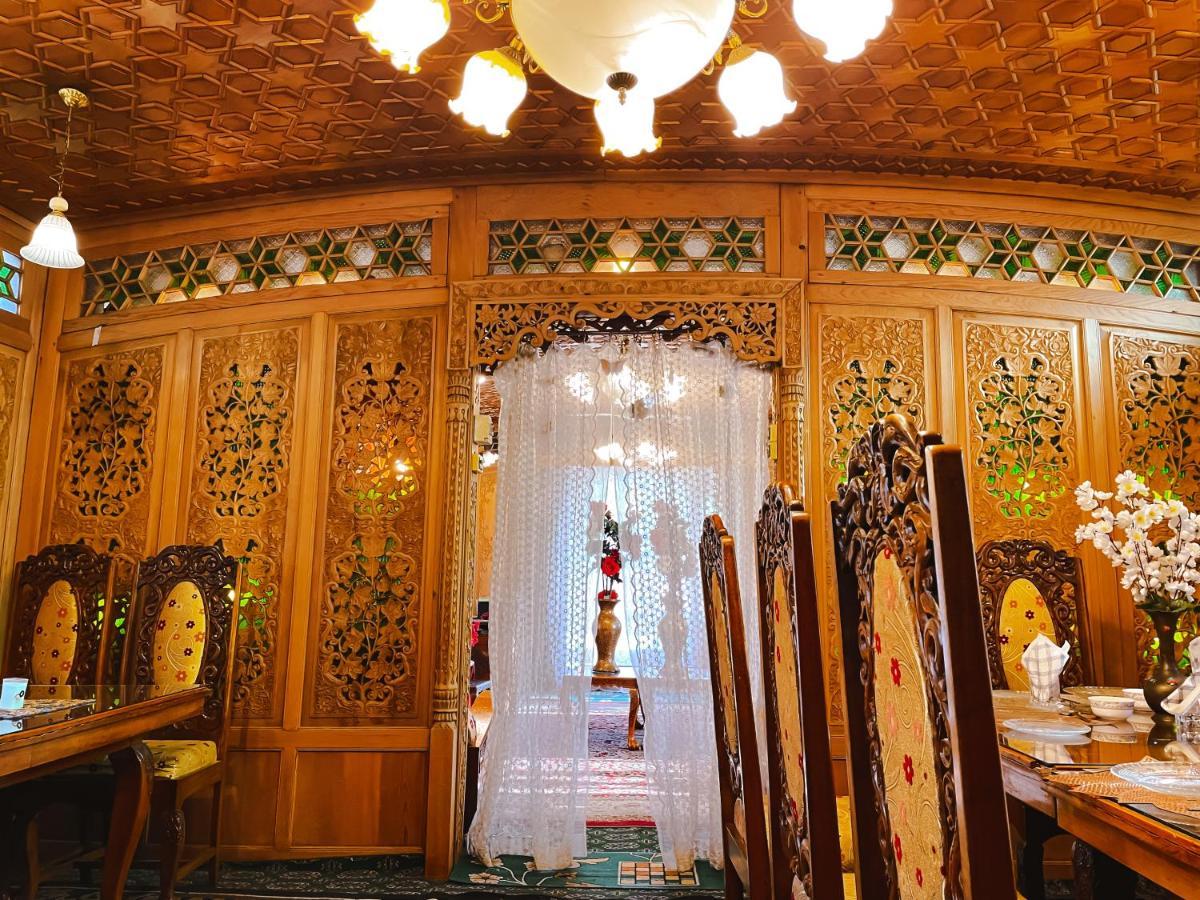 The Heritage Gemini Group Of Houseboat Srinagar (Jammu and Kashmir)