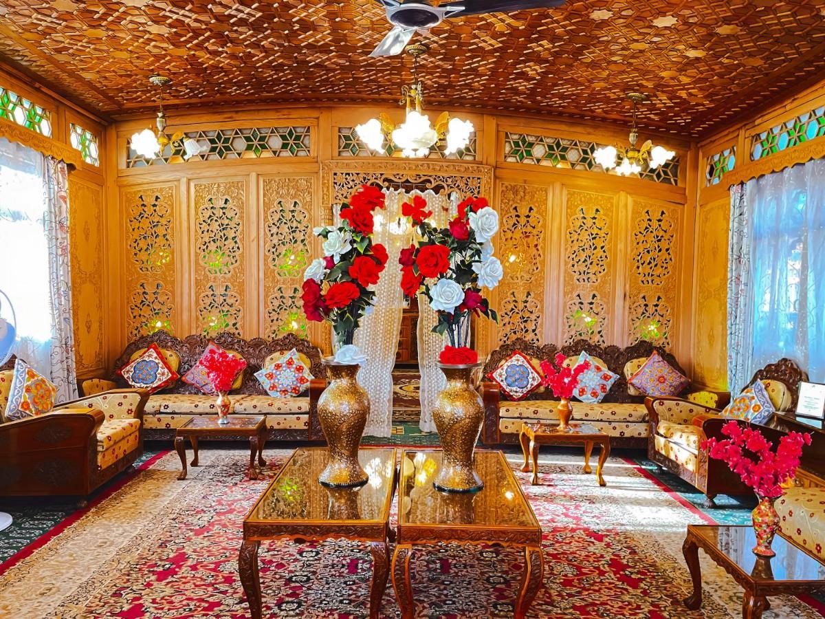 Hotel The Heritage Gemini Group Of Houseboat Srinagar (Jammu and Kashmir)