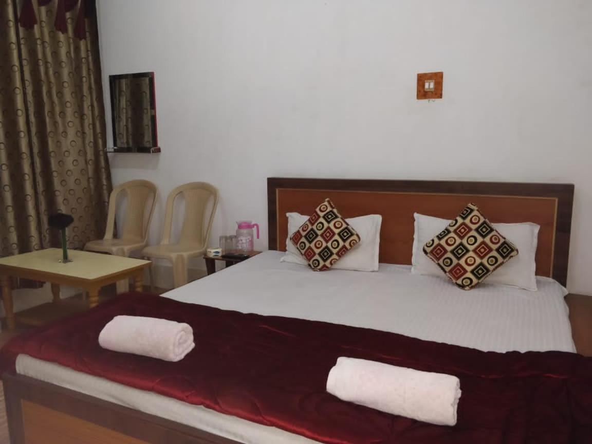 Kashmir Heaven Hotel Srinagar (Jammu and Kashmir)