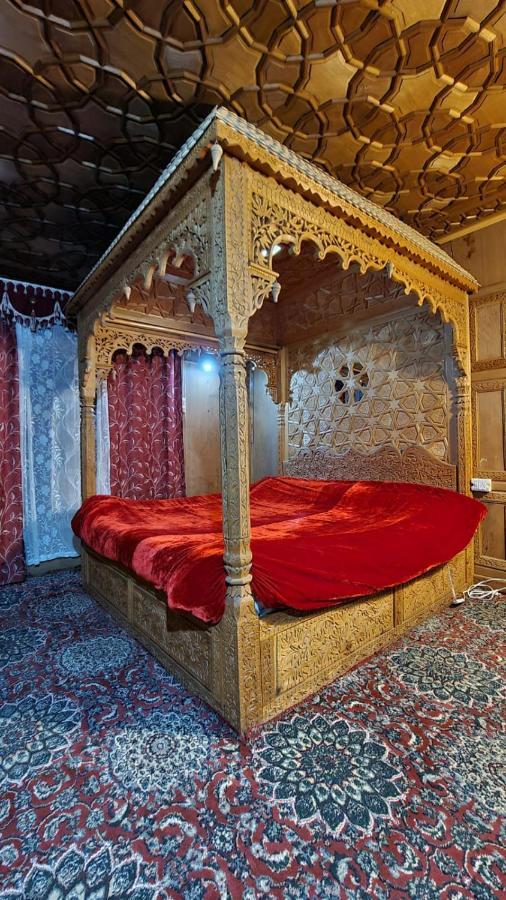 Lala Rulh Heritage Group Of Houseboats Srinagar (Jammu and Kashmir)