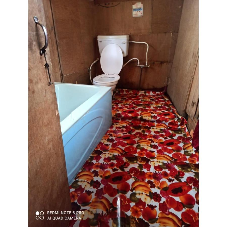 House Boat Moti Mahal,