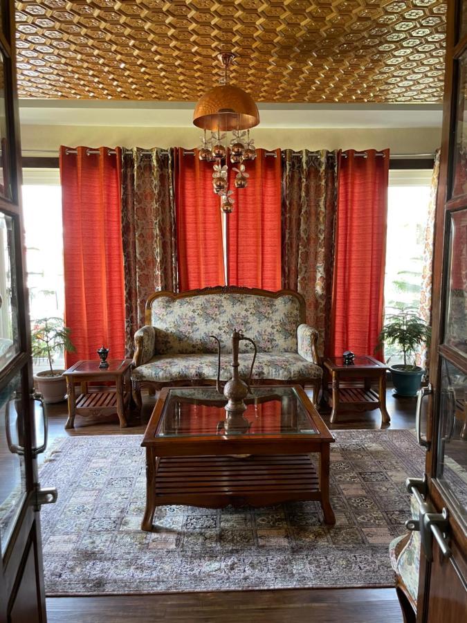 3-bedroom 'white Cottage' With Indoor Fireplace Villa *