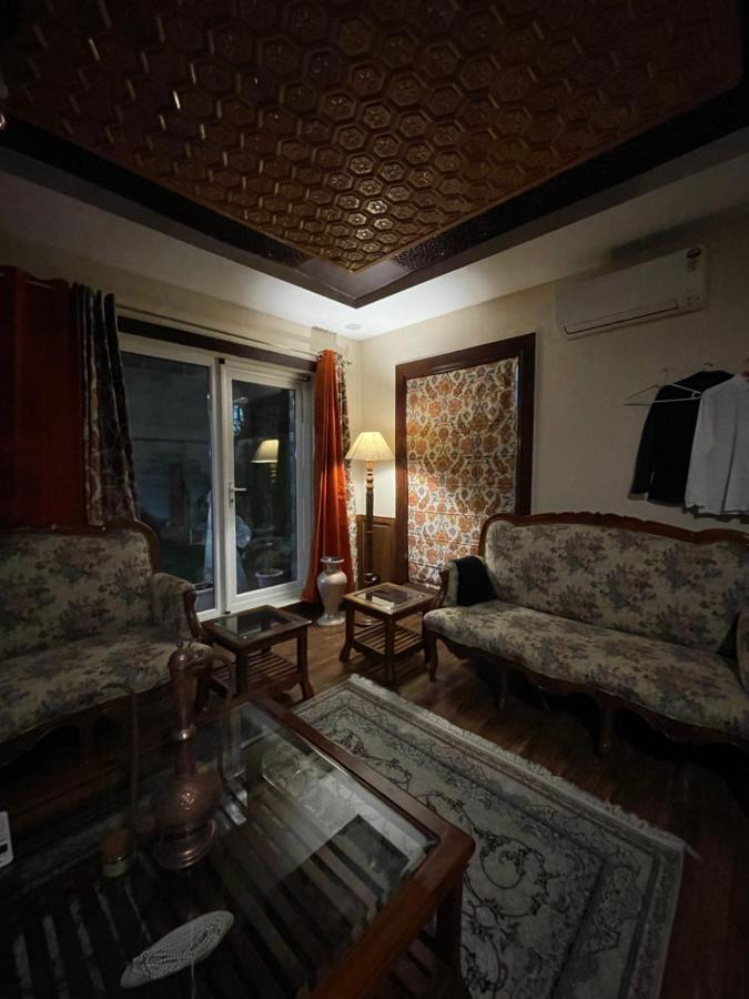 3-bedroom 'white Cottage' With Indoor Fireplace Villa *