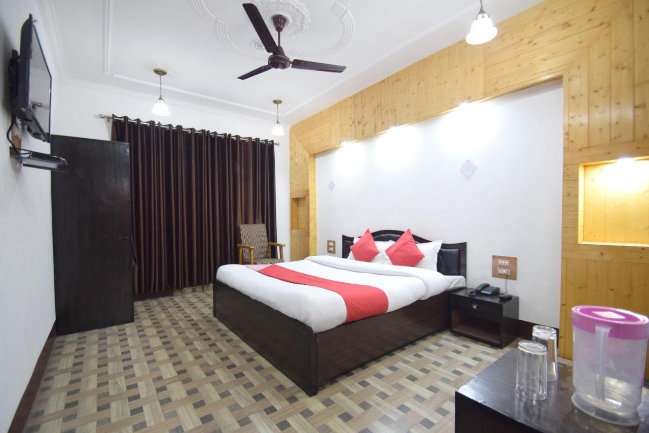 Oyo 5395 Maple 3* Srinagar (Jammu and Kashmir)