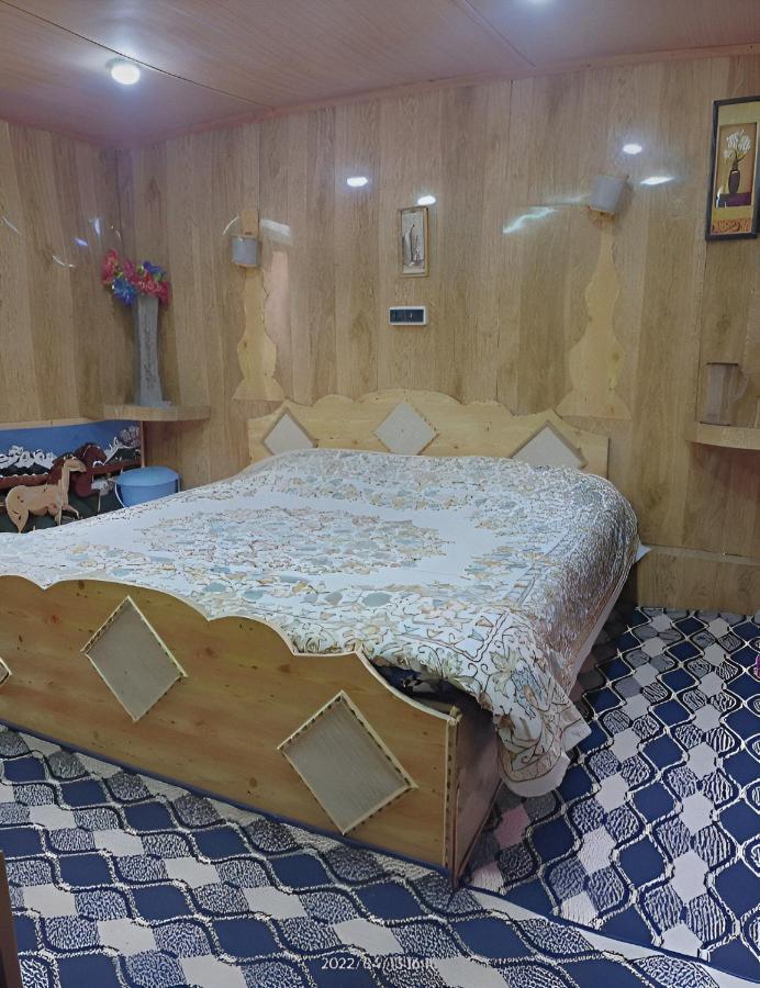 Hotel Green Heritage Group Of Houseboats 4*