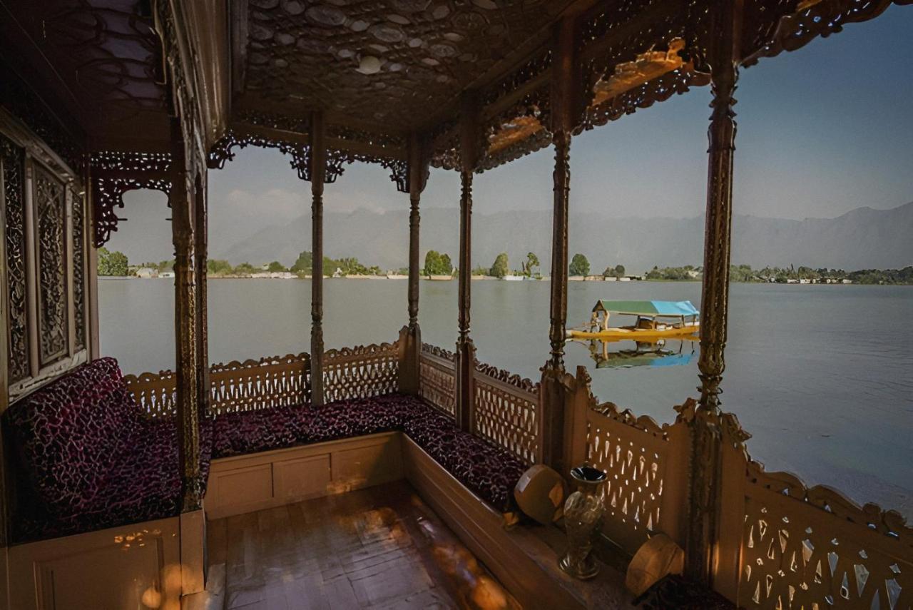 Green Heritage Group Of Houseboats Hotel 4*