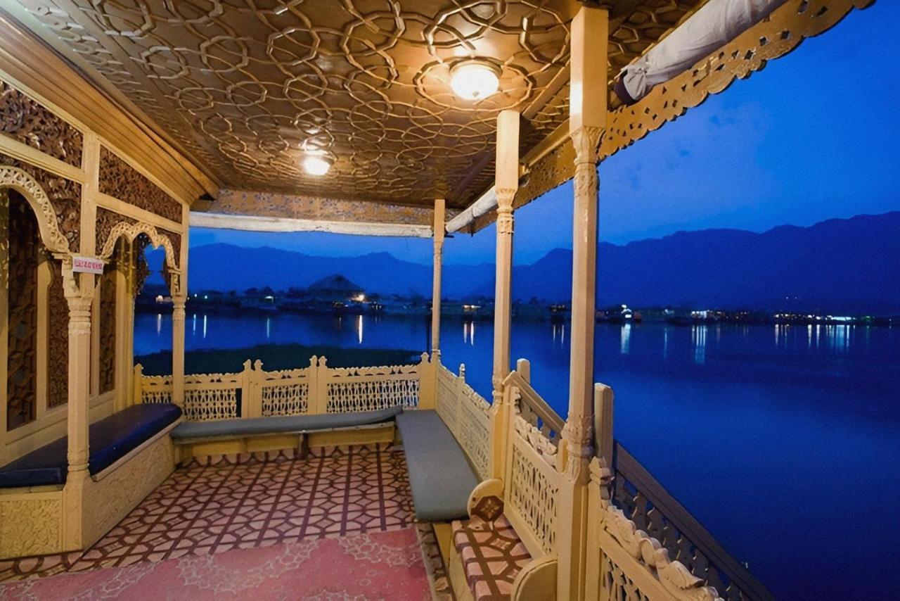 Hotel Green Heritage Group Of Houseboats Srinagar (Jammu and Kashmir)