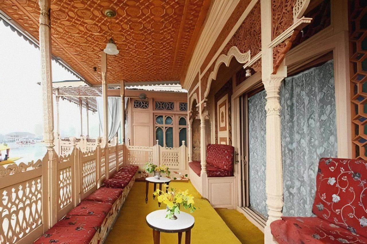Hotel Green Heritage Group Of Houseboats