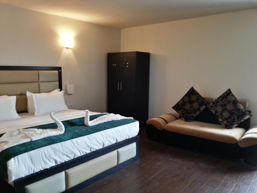 Hotel Aksa 4*