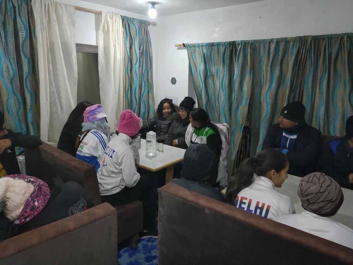The Gulmarg Gateway Guest house *
