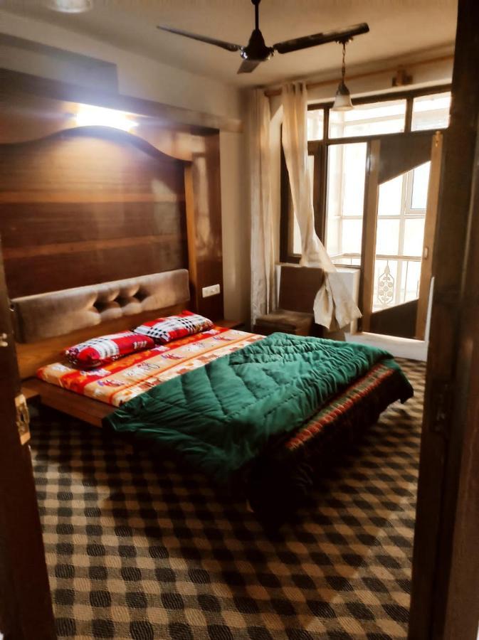 New Aashiyana Guest house *