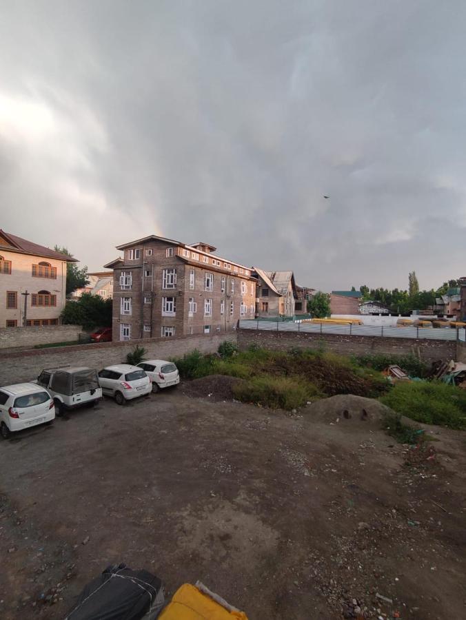 New Aashiyana Srinagar (Jammu and Kashmir)