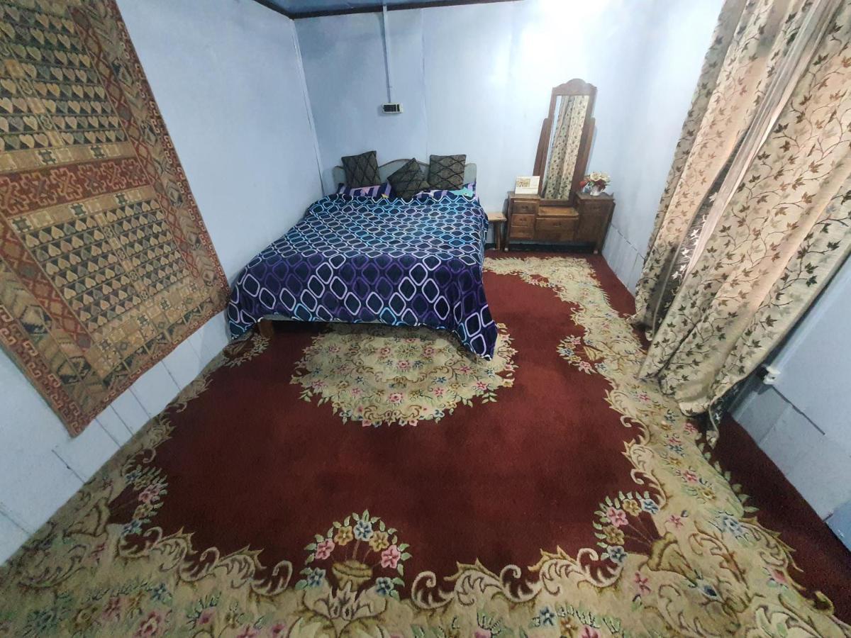 Green View Group Of Houseboats 3* Srinagar (Jammu and Kashmir)
