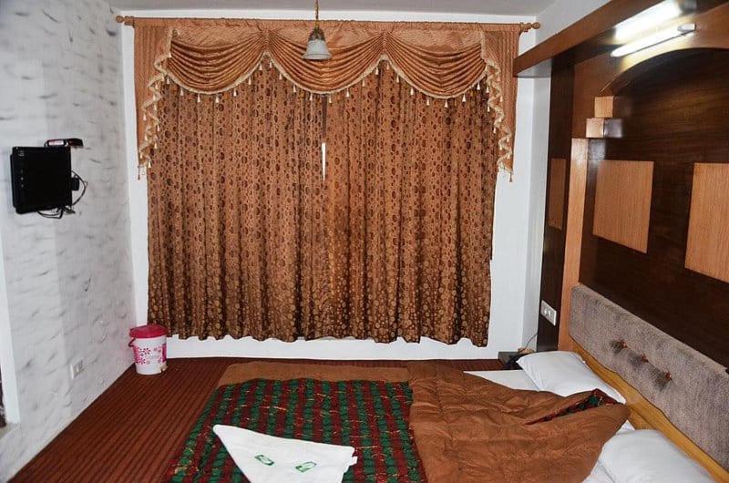 New Aashiyana Guest house *