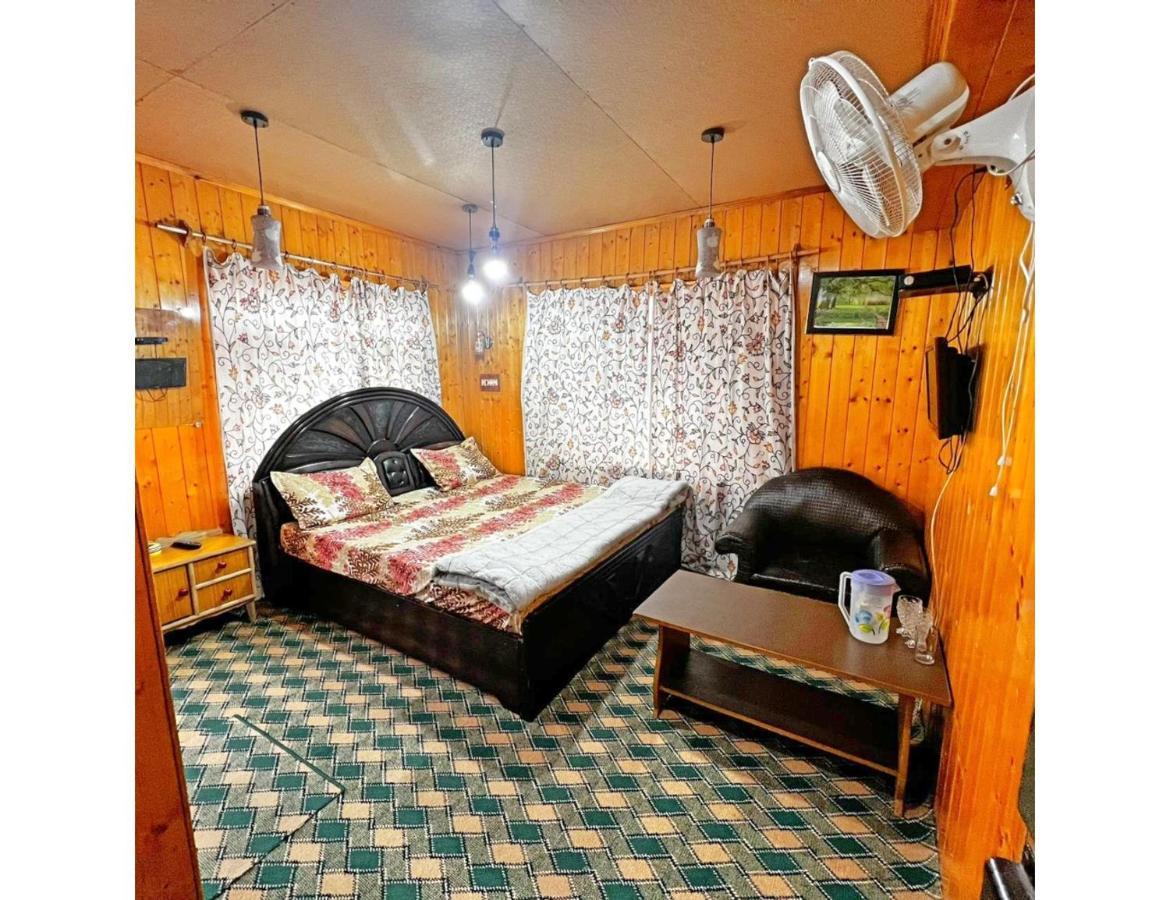 Ocean, Shrinagar Homestay Srinagar (Jammu and Kashmir)