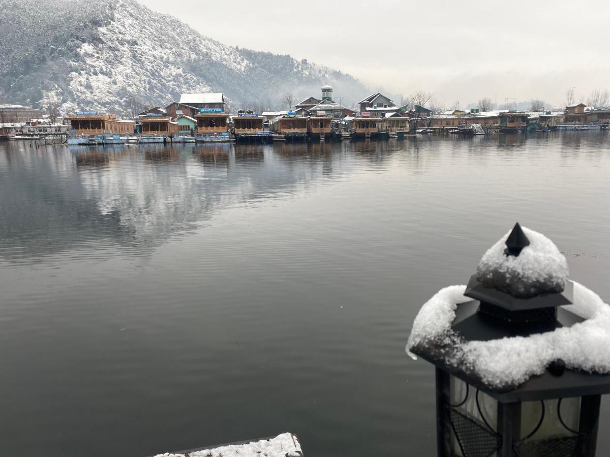 Green Heritage Group Of Houseboats Hotel 4*