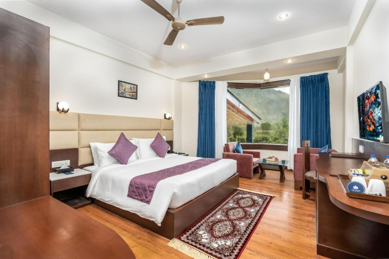 The Chinar Hotel