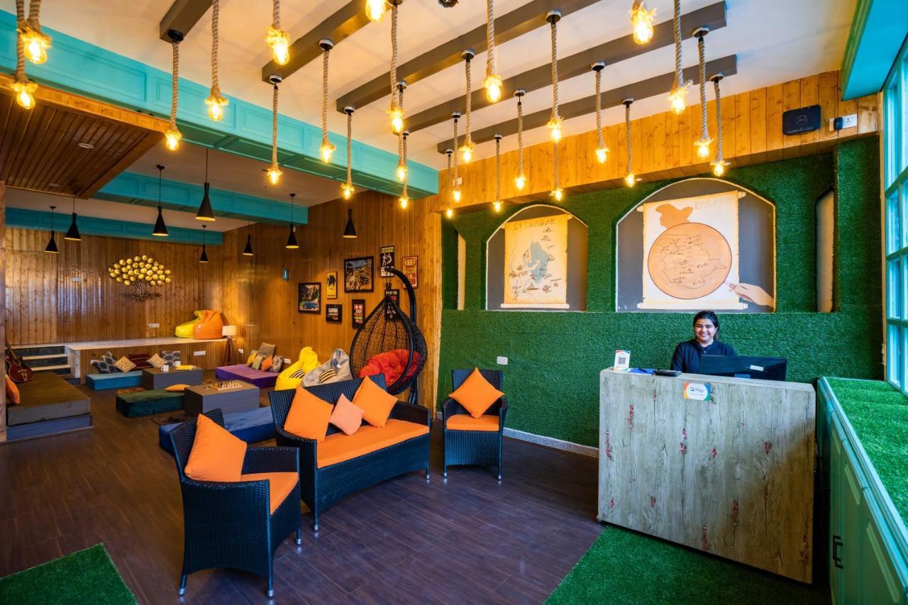 Hostel Zostel *