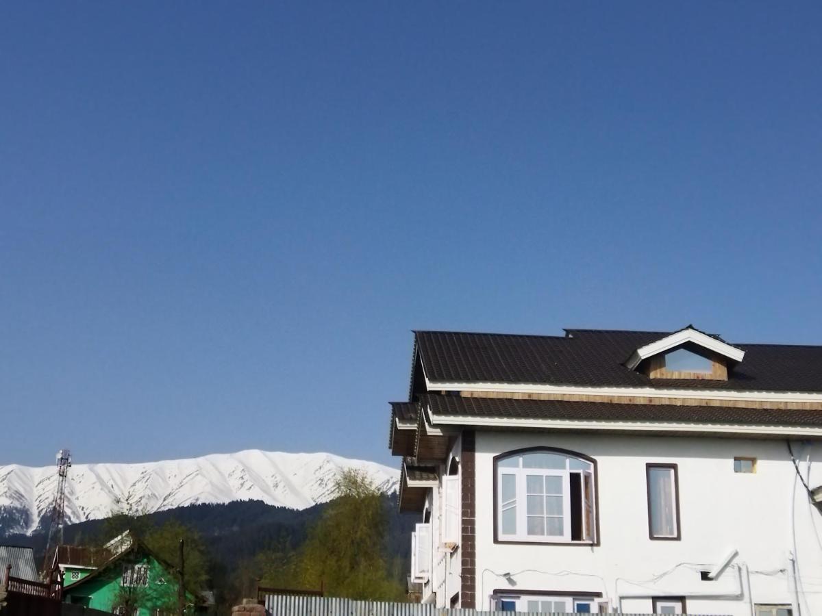 Guest house The Gulmarg Gateway