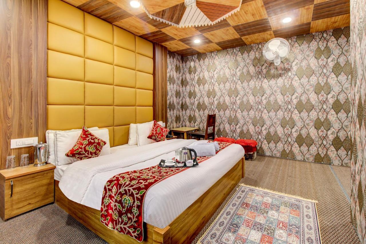 Royal Hameed Hotel *