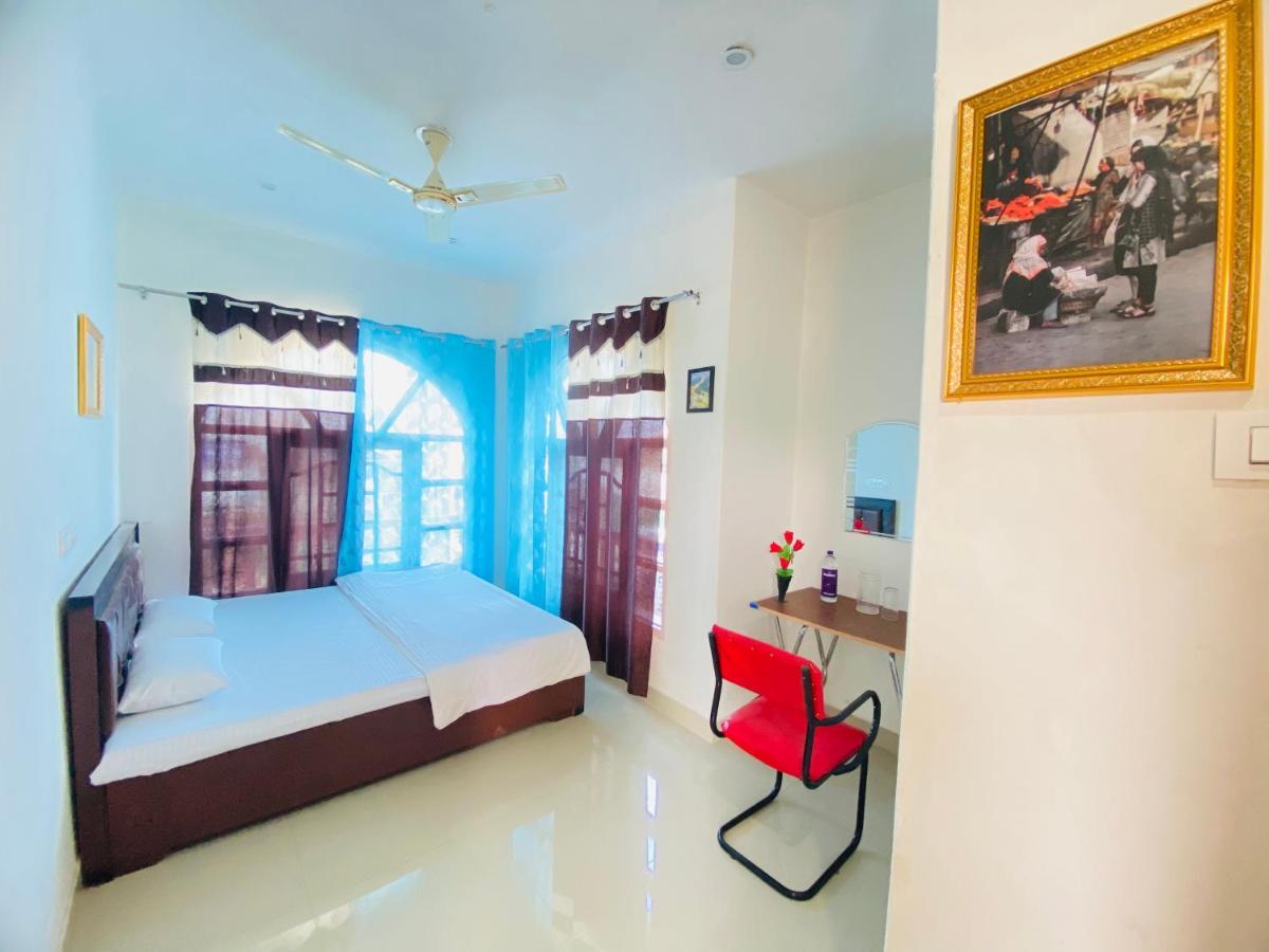 Pall Residency Hotel