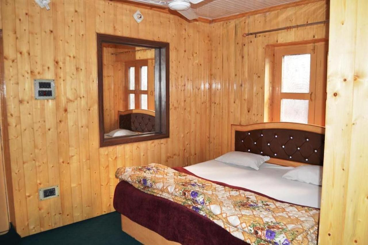 Hotel Oyo Marias