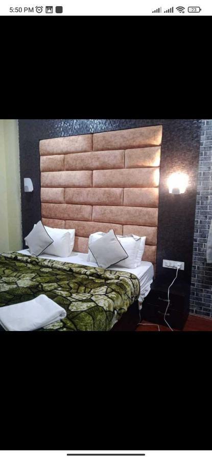 O Zur 3* Srinagar (Jammu and Kashmir)