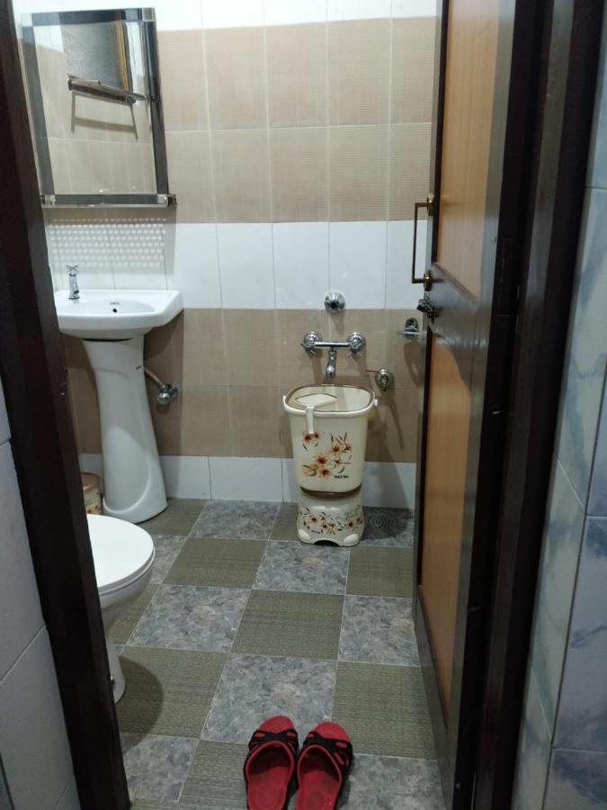 Kashmir Heart Q Residency Srinagar (Jammu and Kashmir)
