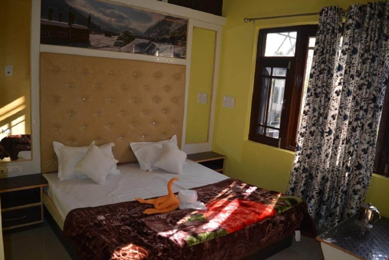 Hotel One Palace 2*