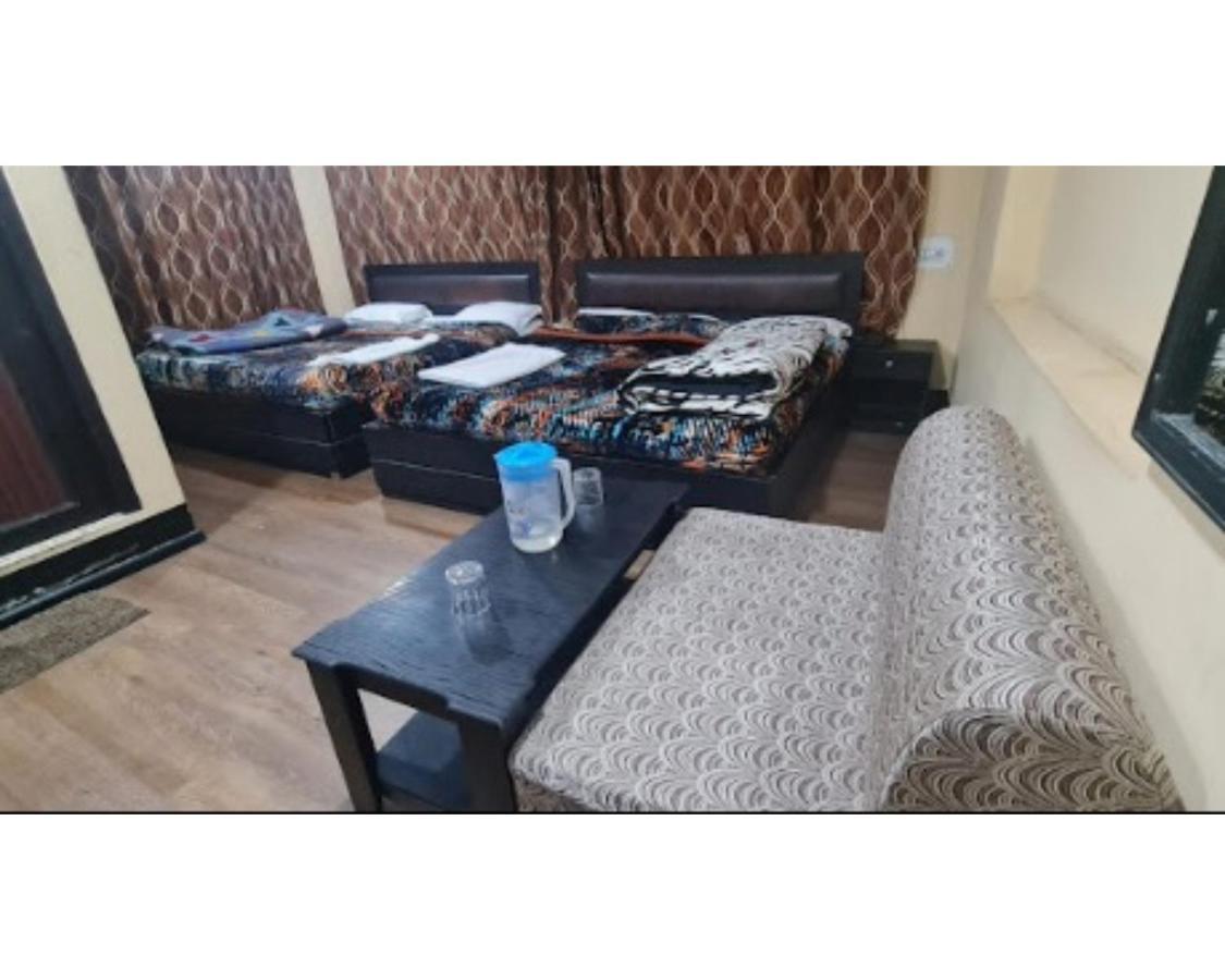 Homestay Basant Inn, Srinagar (Jammu and Kashmir)