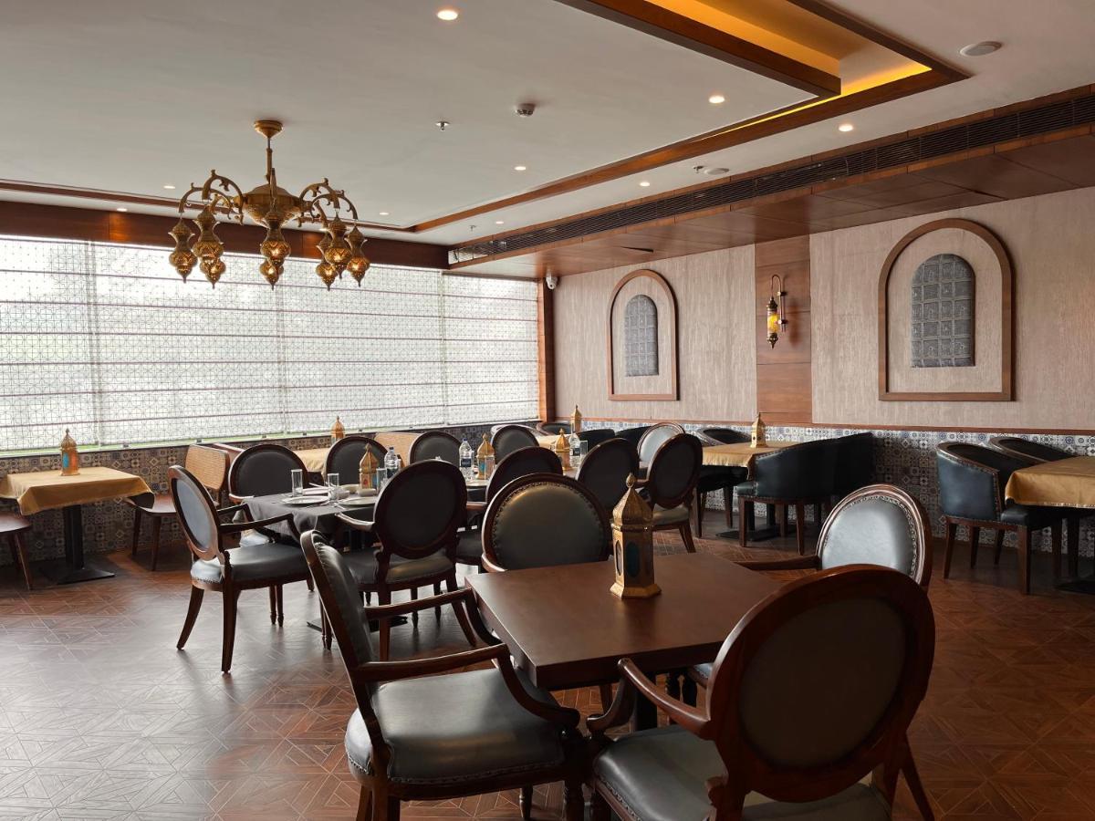 Welcomheritage Grand, Hotel Srinagar (Jammu and Kashmir)