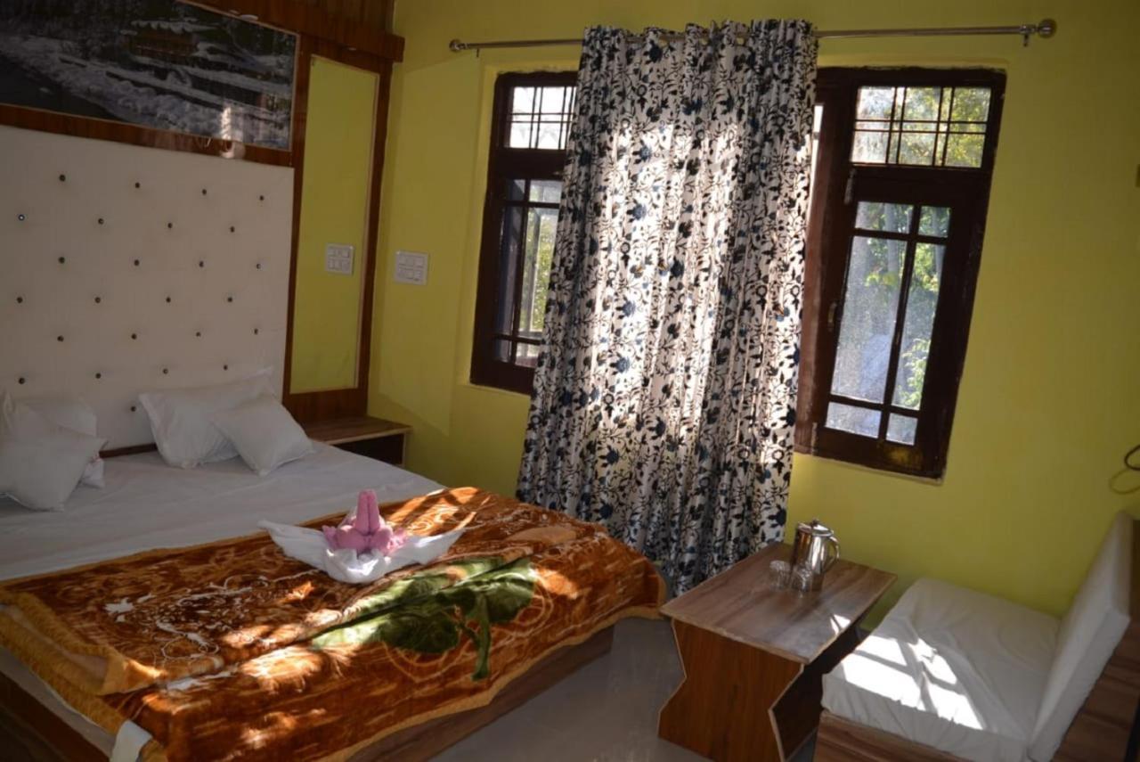 Hotel One Palace 2*