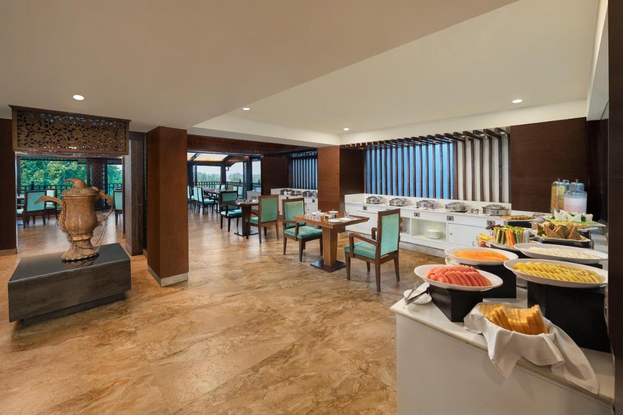 Golden Tulip Srinagar (Jammu and Kashmir)