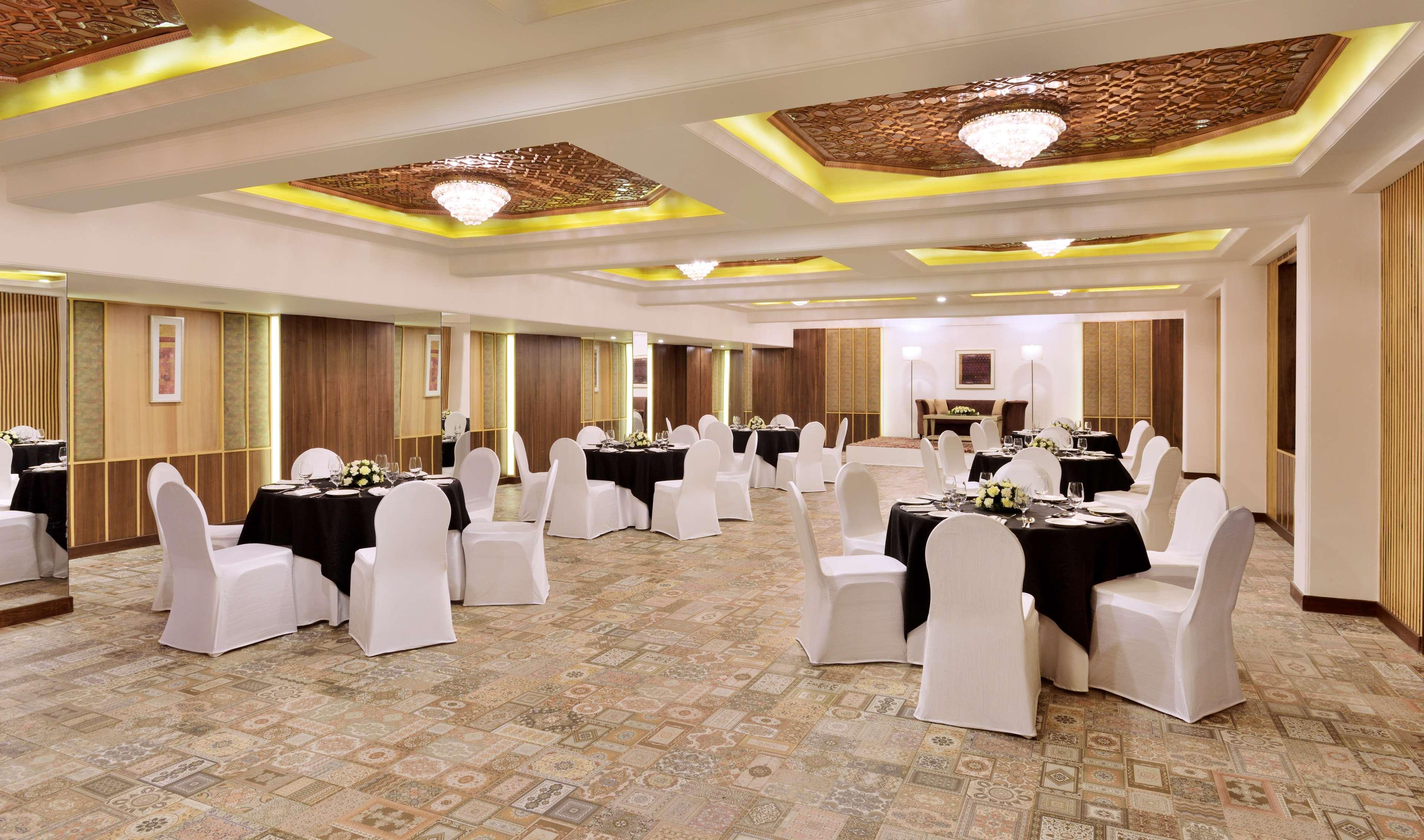 Radisson Hotel 4*