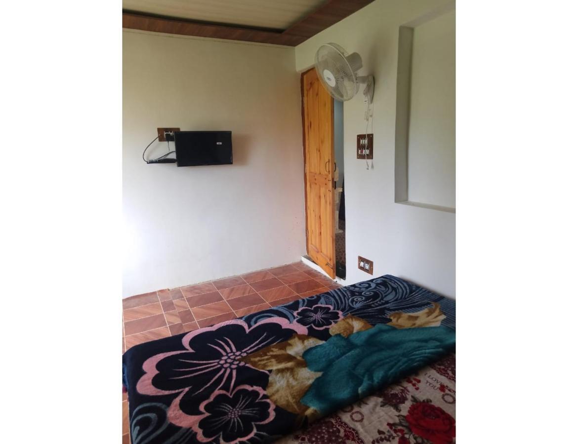 Ikhlas Guest House, *
