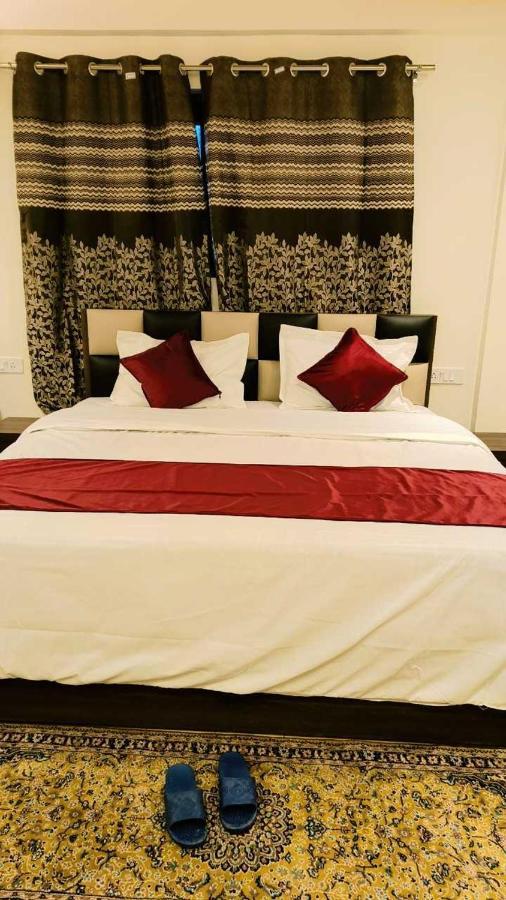 O 81337 Saima Hotel 4*