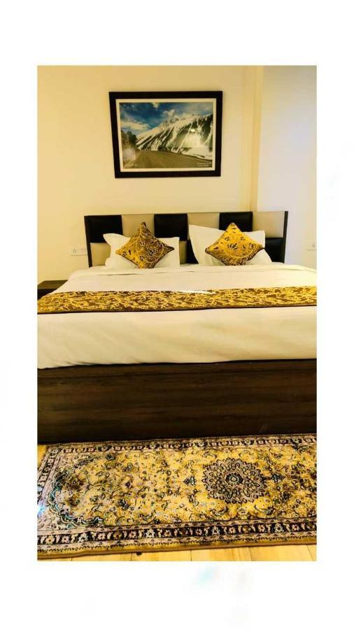 O 81337 Saima Hotel 4*