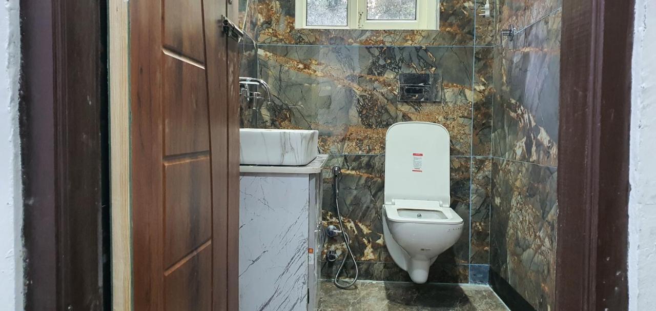 Hotel Resonance Exotic Srinagar (Jammu and Kashmir)