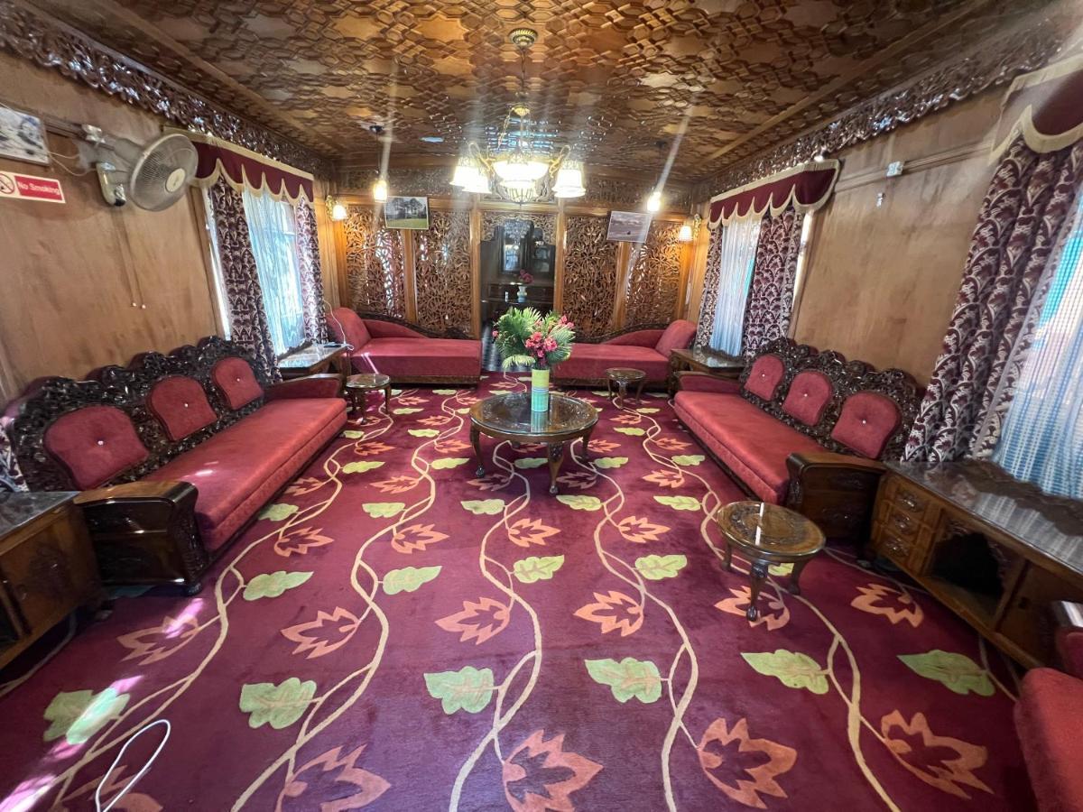 Aristotle Group Of Houseboats & Transportation Resort Srinagar (Jammu and Kashmir)