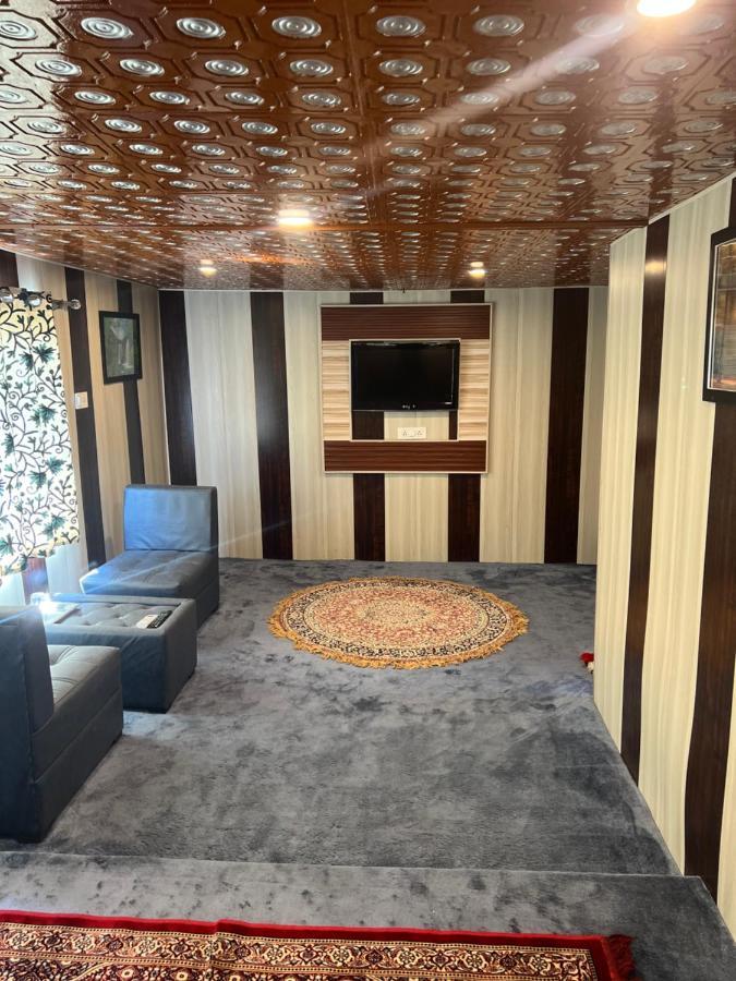 Aristotle Group Of Houseboats & Transportation Resort Srinagar (Jammu and Kashmir)