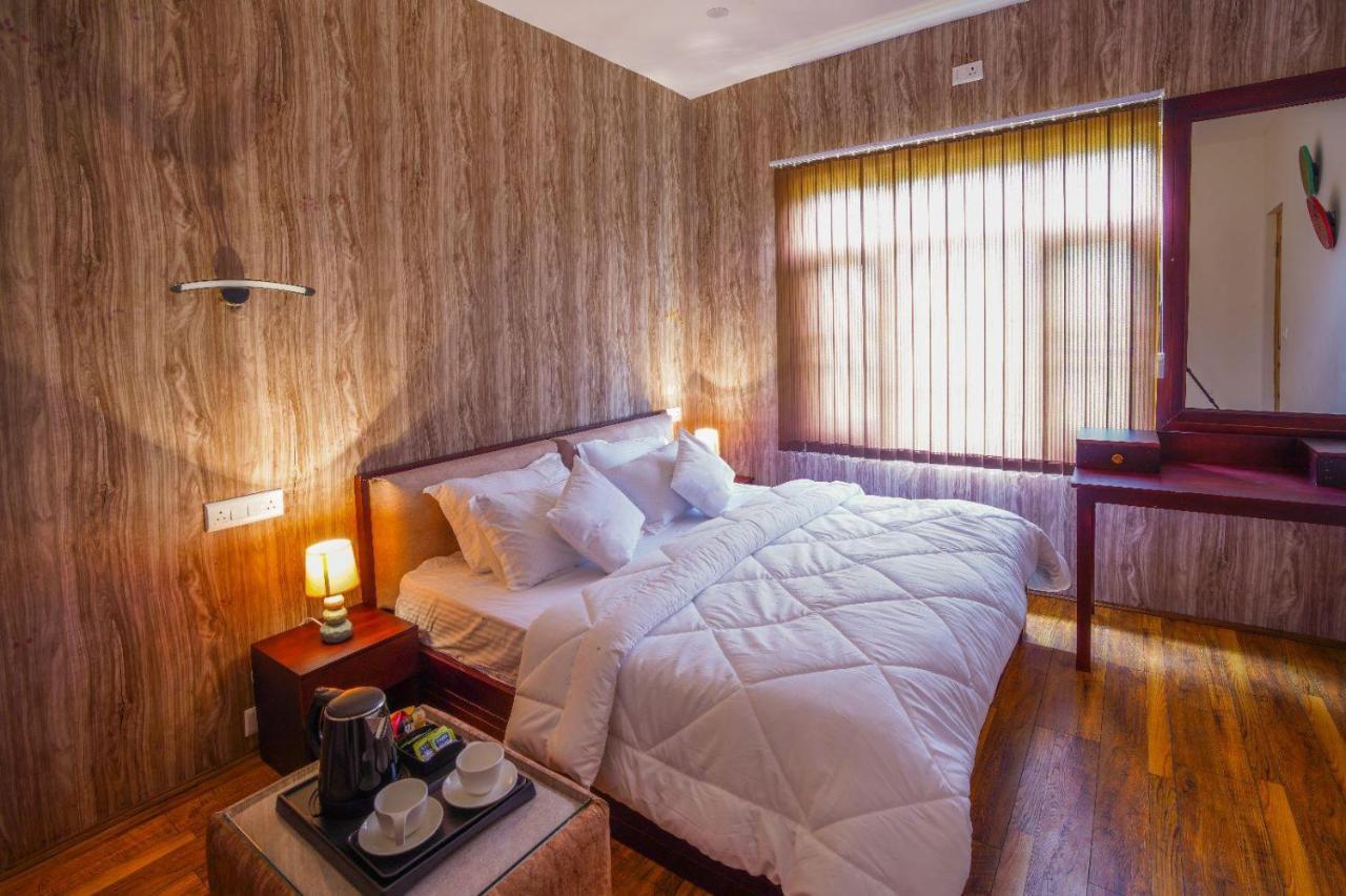 Hotel The Dewan Bagh