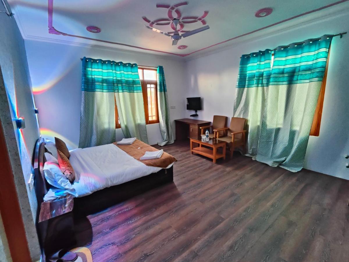 Hotel Roseline 2*