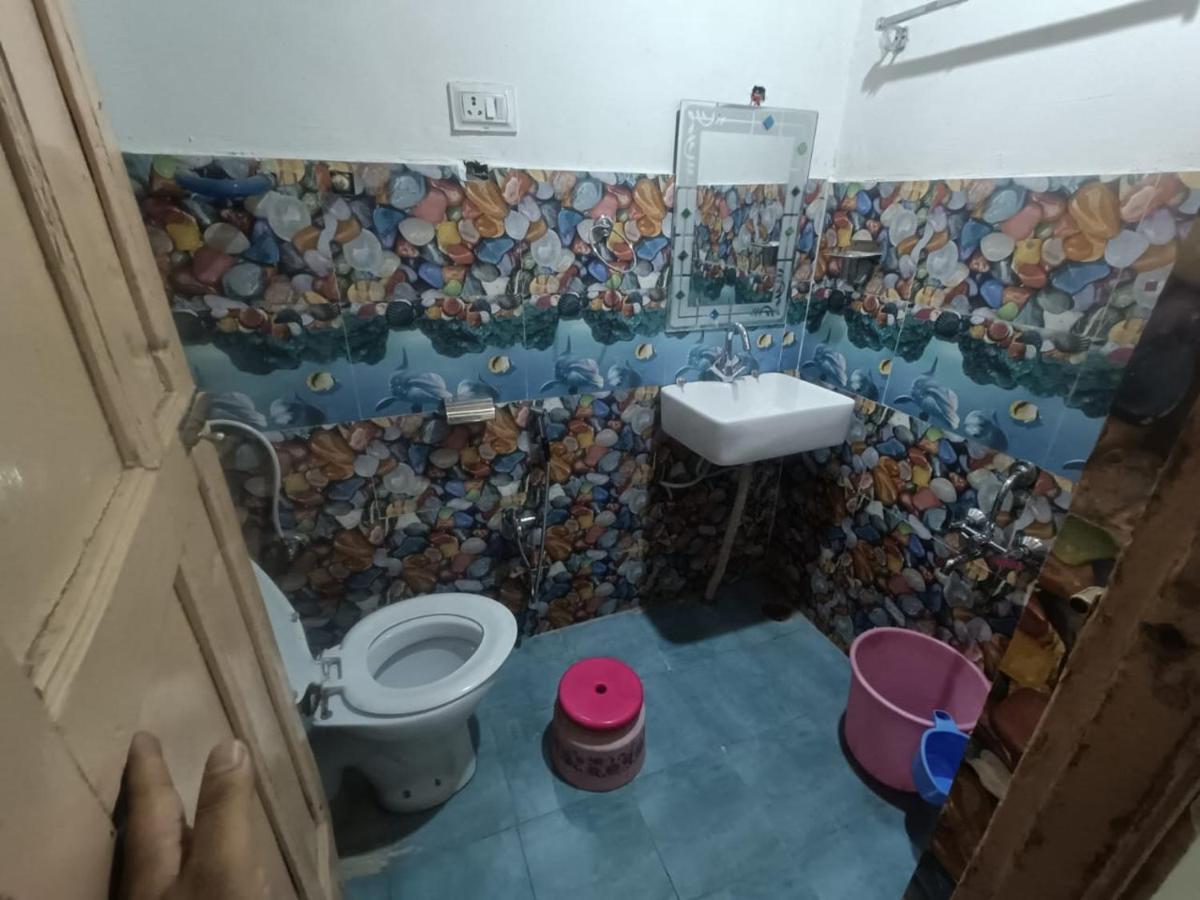 Homestay Shamus Javed Homestay Srinagar (Jammu and Kashmir)