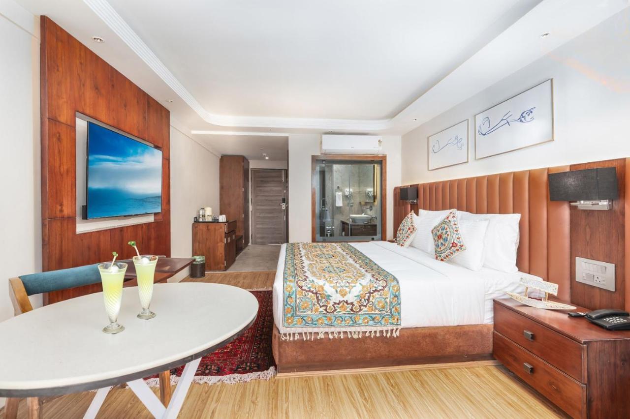11 Boulevard Hotel Srinagar (Jammu and Kashmir)